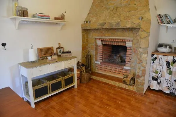 Дом отдыха Montejunto Villas-casa Do Esquilo *